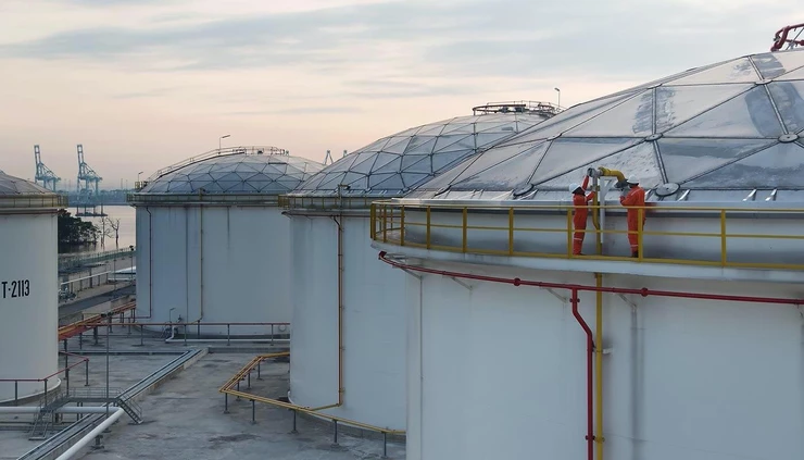 AVCiT's IP-Based KVM Solution for Energy Operations AVCiT's IP-Based KVM Solution for Energy Operations